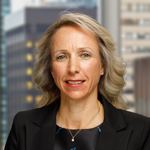 Dr Sabine Schaffer	