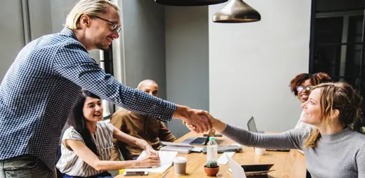 Apex Group wins mandate from Encore Capital Management